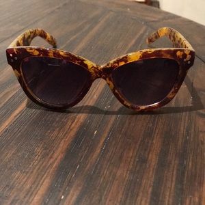Quay sunglasses